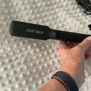 Black Hair Straightener